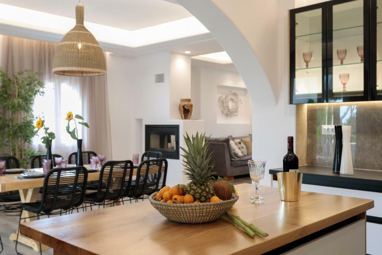 Archetypo Villas And Suites Naxos City ภายนอก รูปภาพ